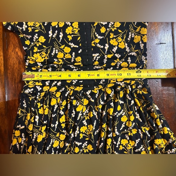 Maeve Anthropologie Summer Breeze Black & Yellow Floral Dress Size S - Picture 6 of 6